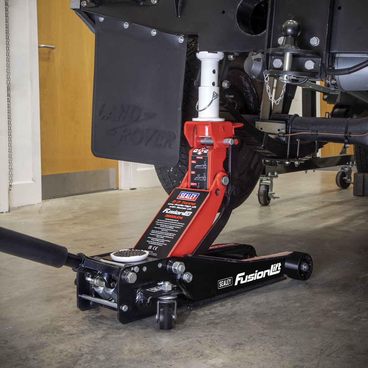 Low Profile High Lift Trolley Jack with Rocket Lift 2/3 Tonne