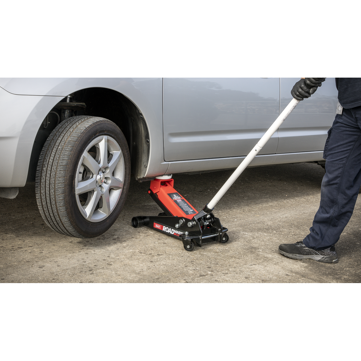 Roadmaster® Trolley Jack 3 Tonne
