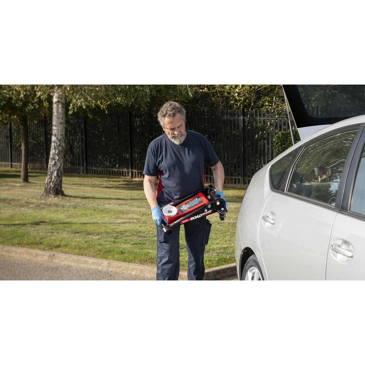 Roadmaster® Trolley Jack 3 Tonne