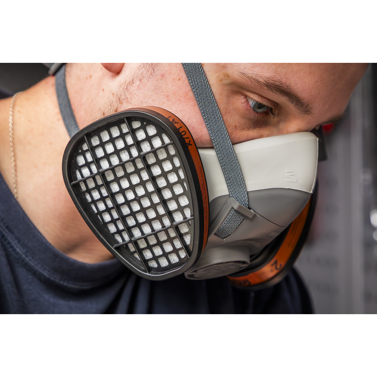 Reusable Half Mask without Filters
