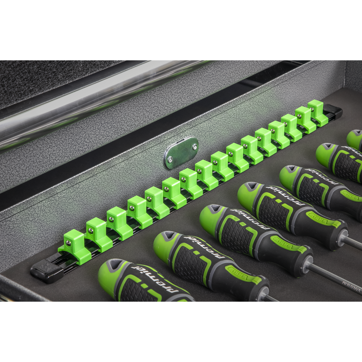 Premier Socket Retaining Rail with 16 Clips 1/2"Sq Drive - Hi-Vis Green