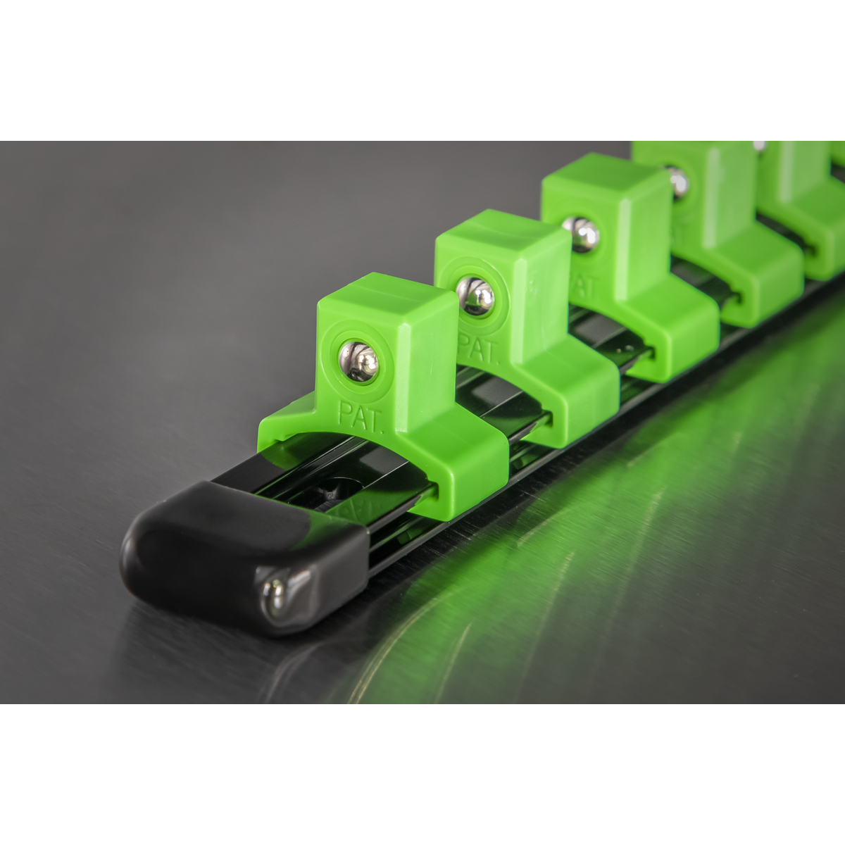 Premier Socket Retaining Rail with 16 Clips 1/2"Sq Drive - Hi-Vis Green