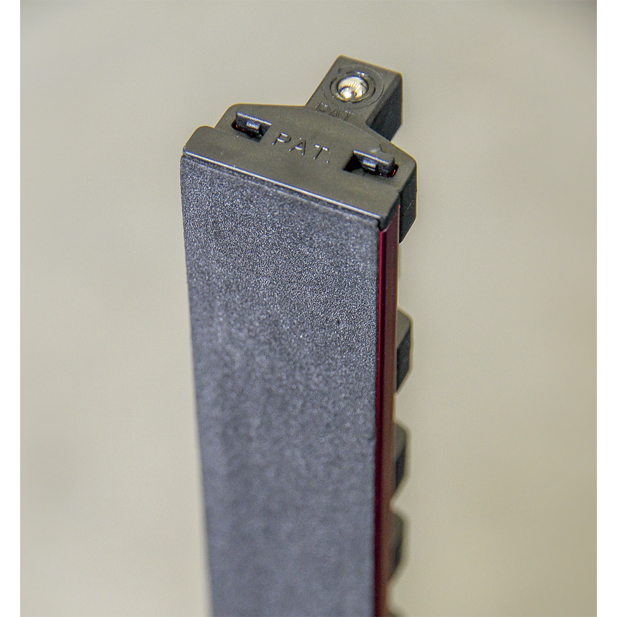 Premier Socket Retaining Rail Magnetic 3/8"Sq Drive 12 Clips