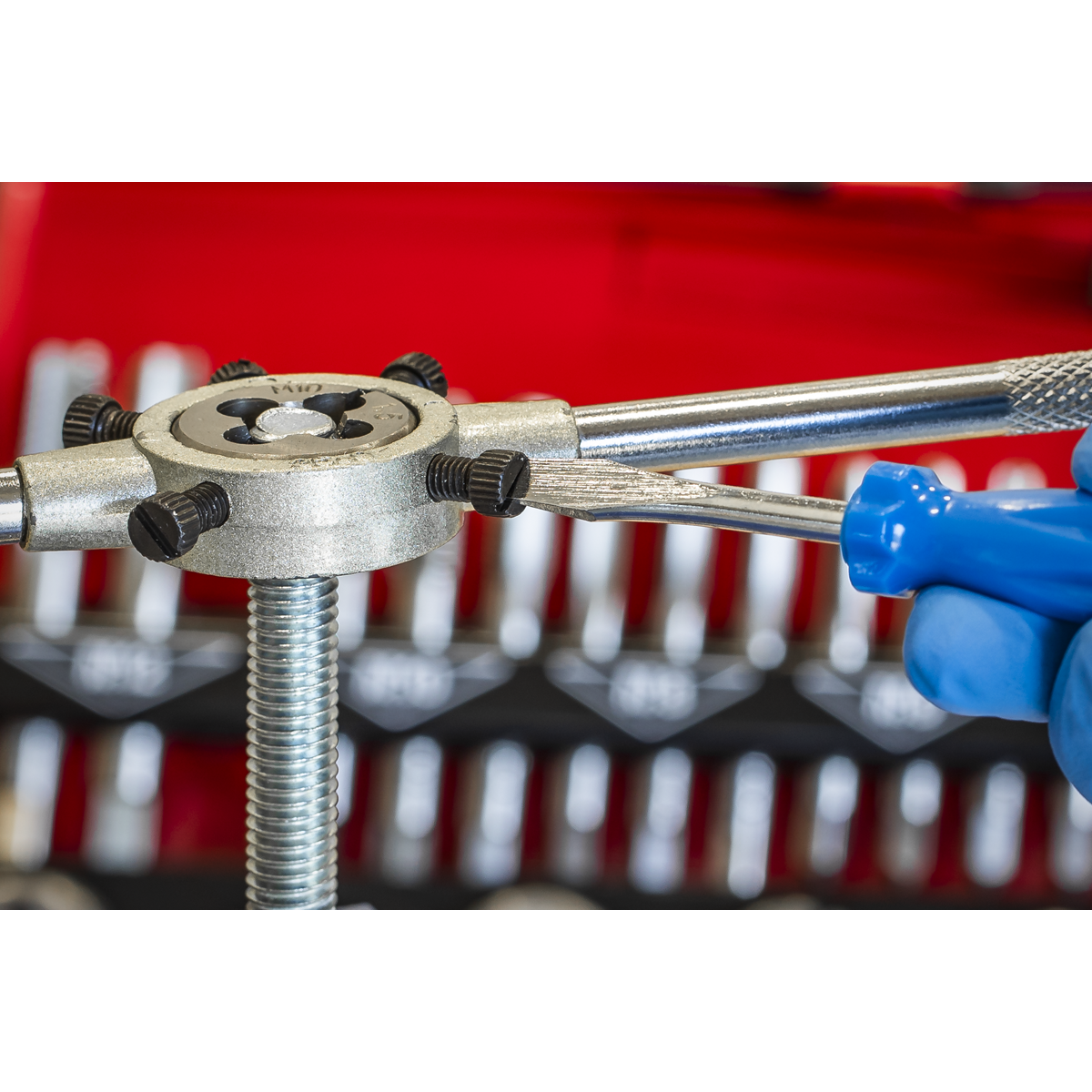 Metric Tap & Die Set Split Dies 32pc