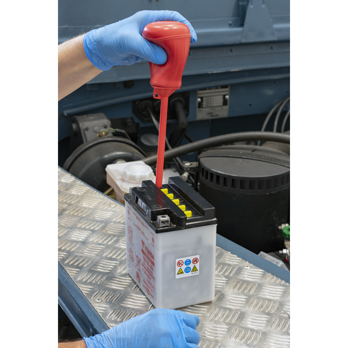 Battery Fluid Filler