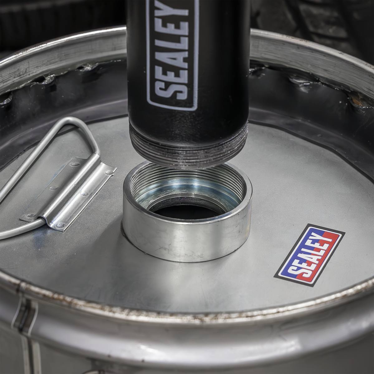 Bulk Fill Follower Plate For Grease Guns