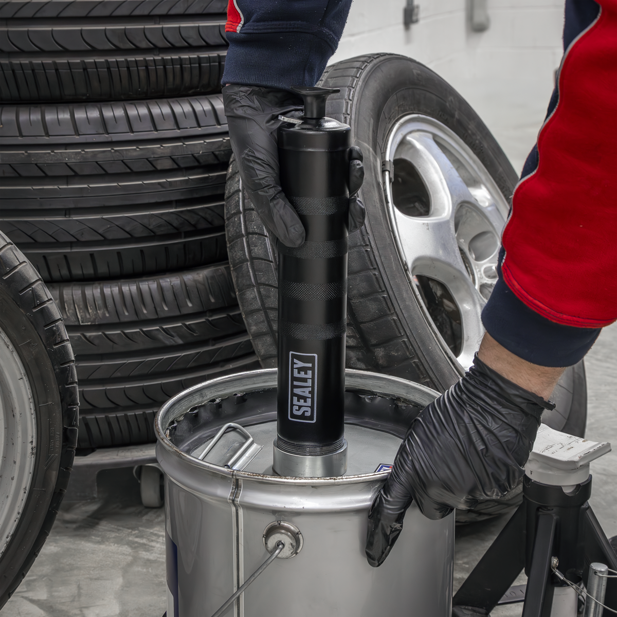 Bulk Fill Follower Plate For Grease Guns