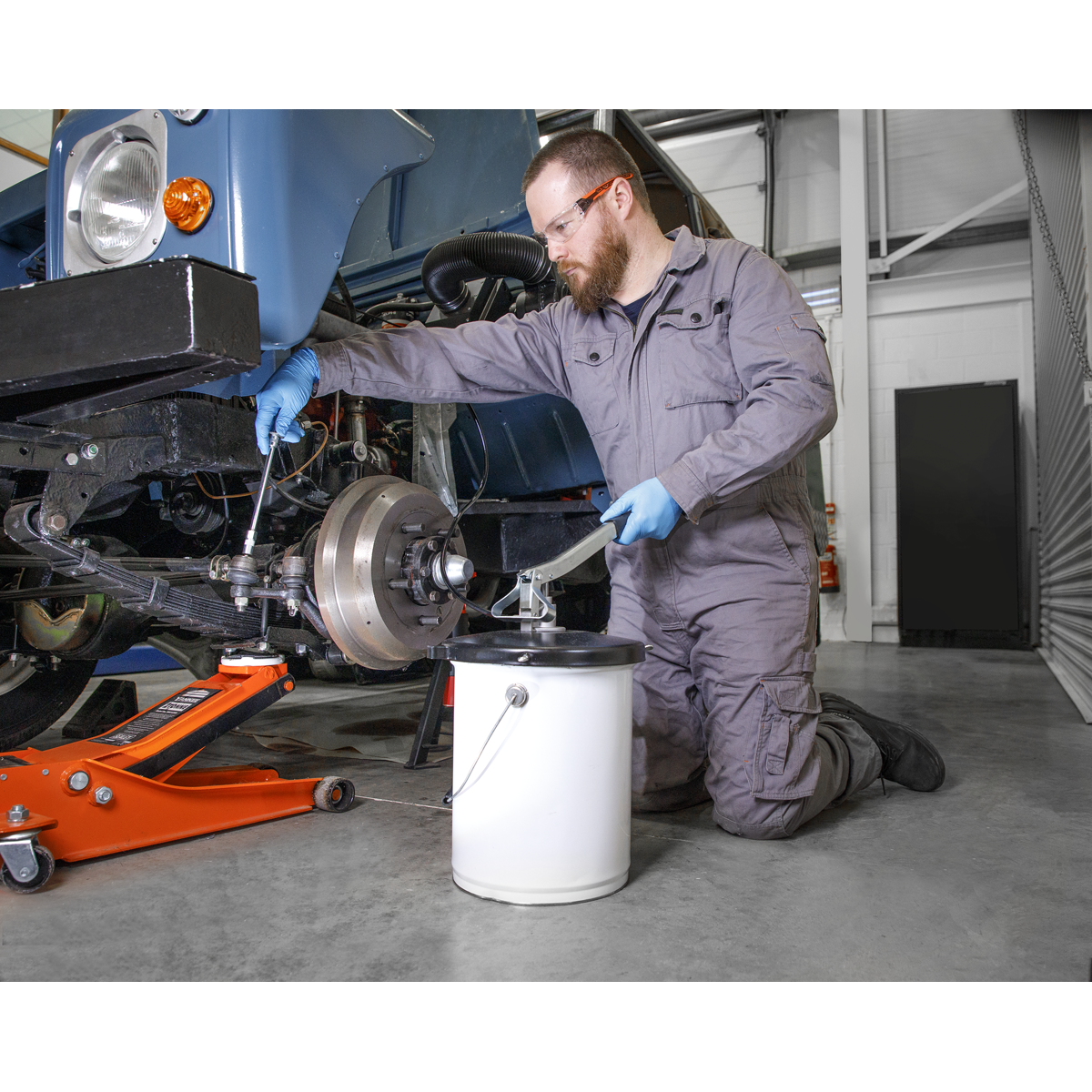 Extra-Heavy-Duty Grease Pump with Follower Plate 12.5kg