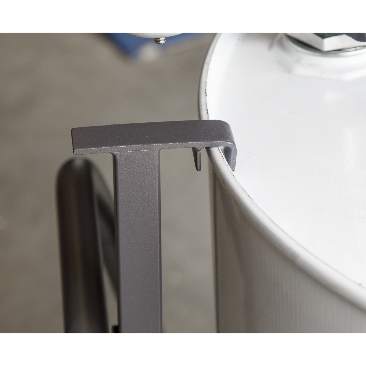 Air Operated Oil Dispensing System