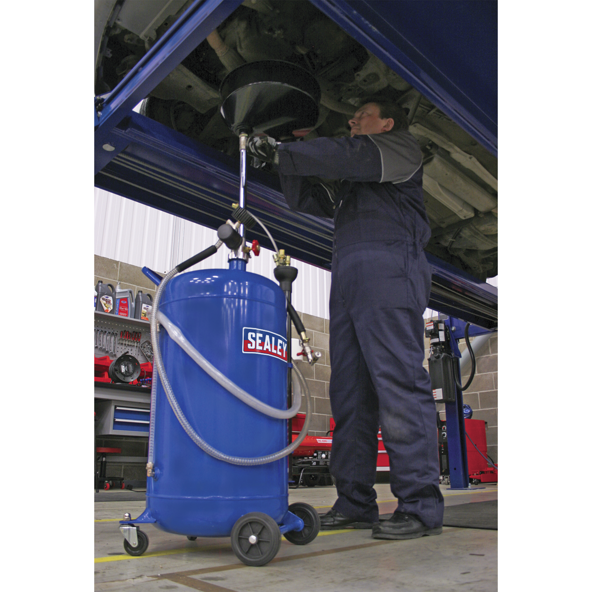 Air Discharge Mobile Oil Drainer with Probes 90L