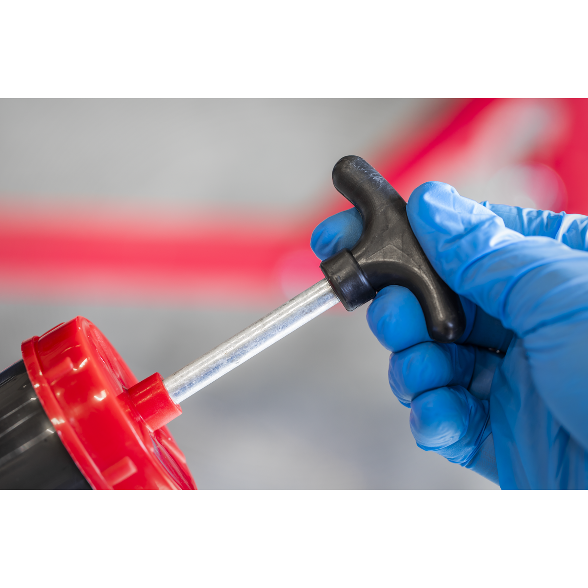 Oil Suction Syringe with Composite Body 500ml