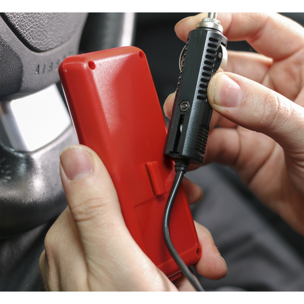 Battery & Alternator Tester with LCD Screen 12V
