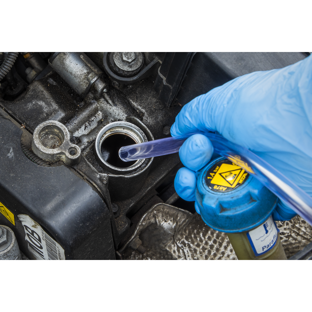 Oil Suction Syringe 550ml