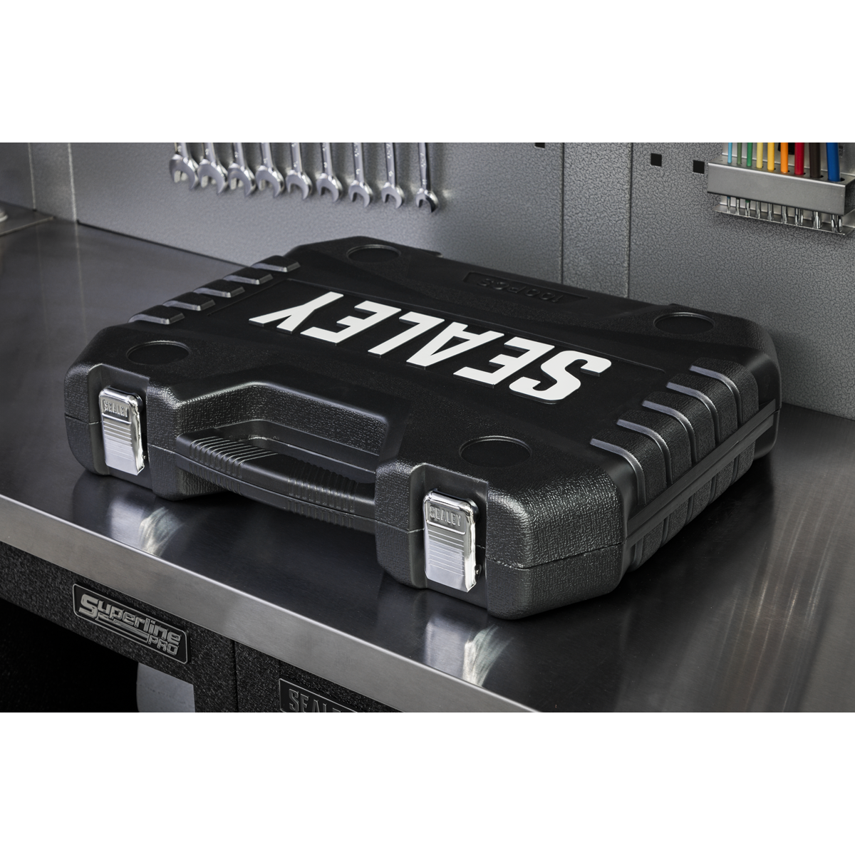 Mechanic's Tool Kit 100pc