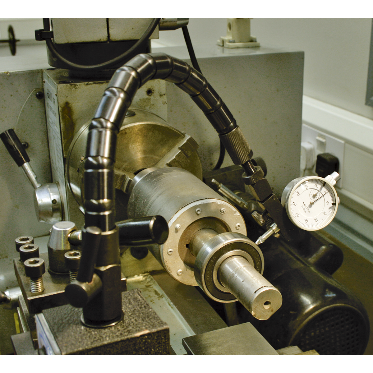 Metric Dial Gauge Indicator