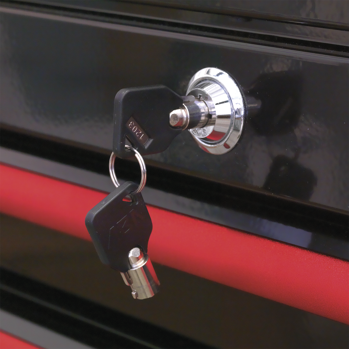 Premier™ Retro Style Wide Topchest 4 Drawer - Black with Red Anodised Drawer Pulls