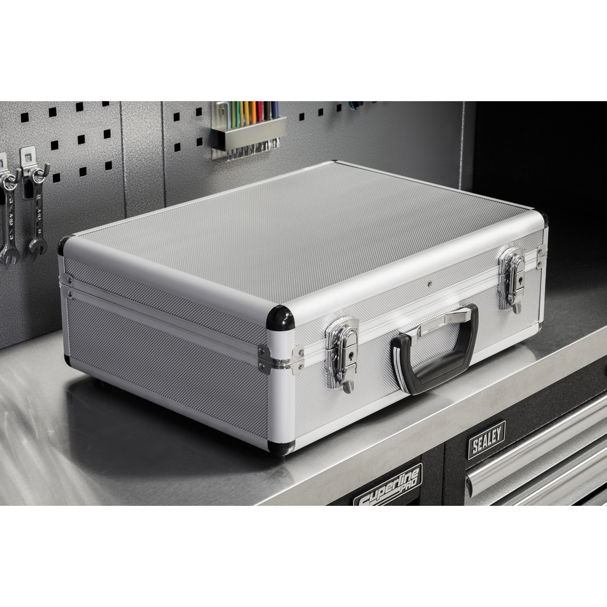 Aluminium Tool Case with Radiused Edges