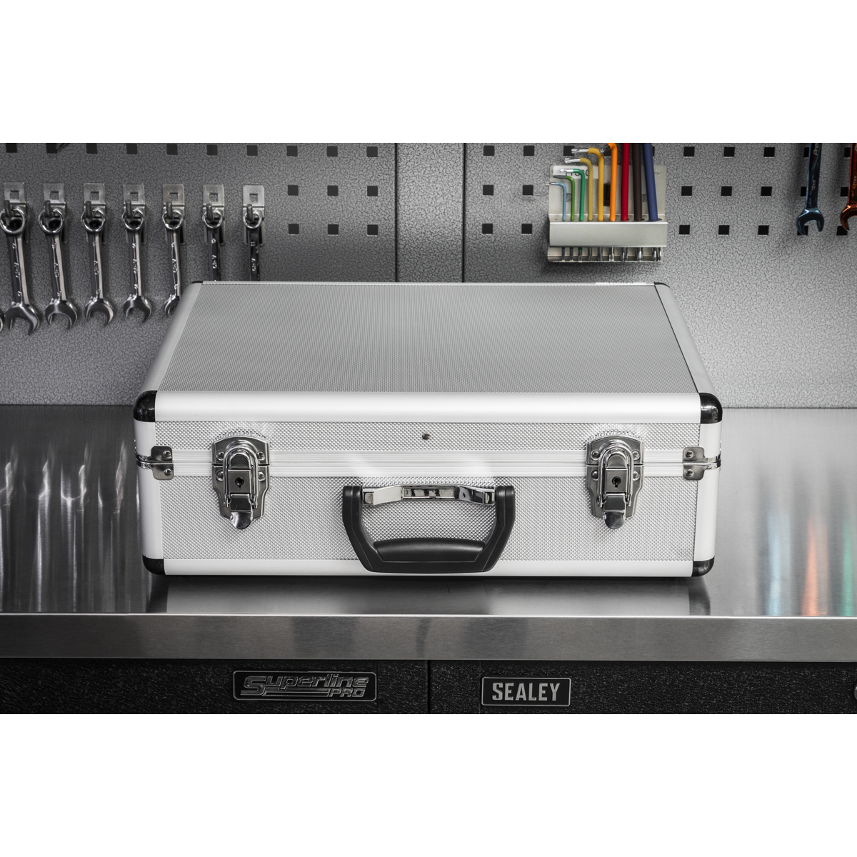 Aluminium Tool Case with Radiused Edges