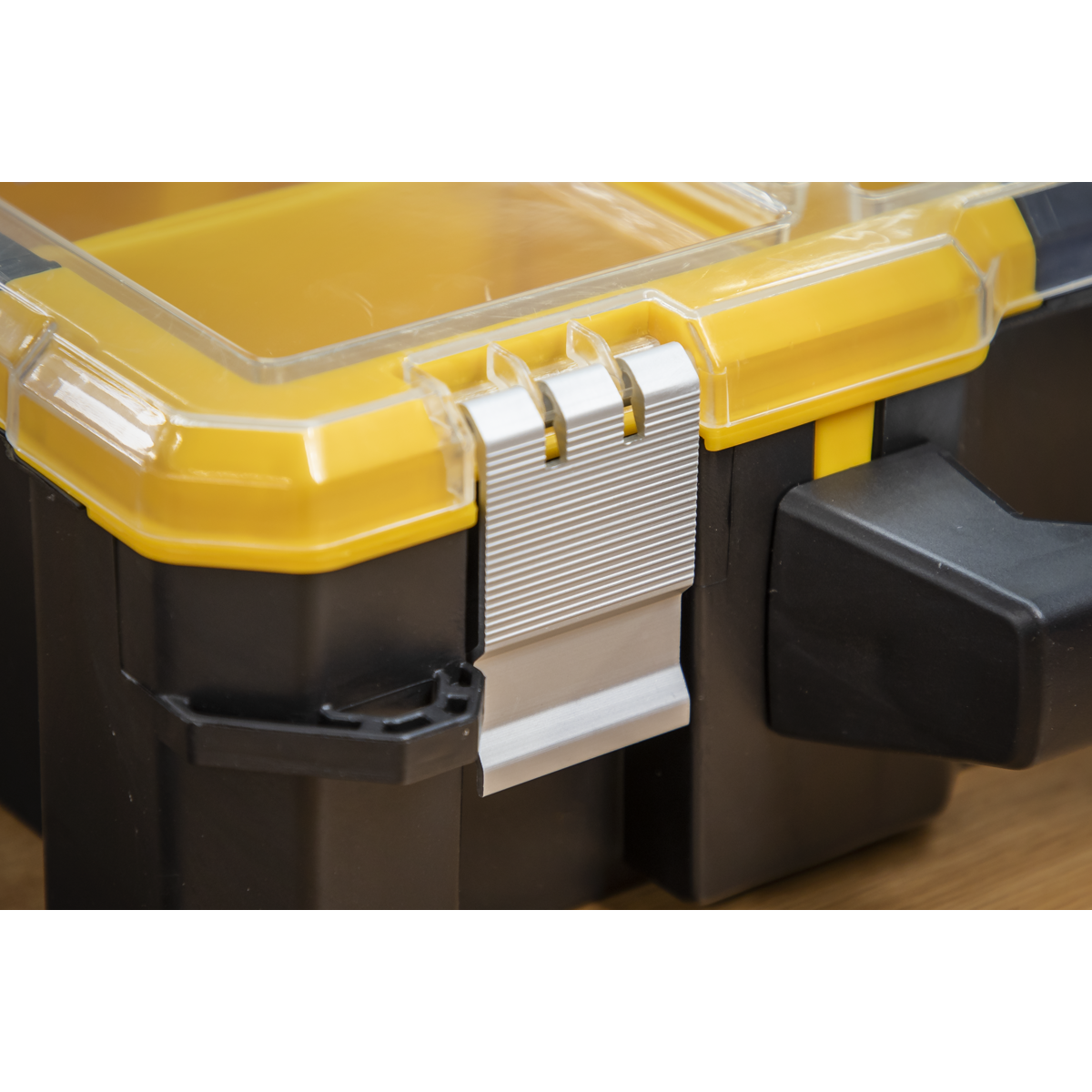 Parts Storage Case with 12 Removable Compartments 490mm
