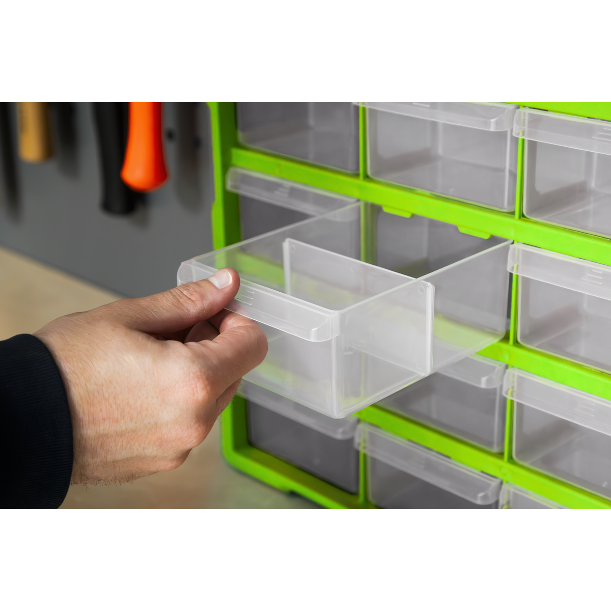 Cabinet Box 18 Drawer