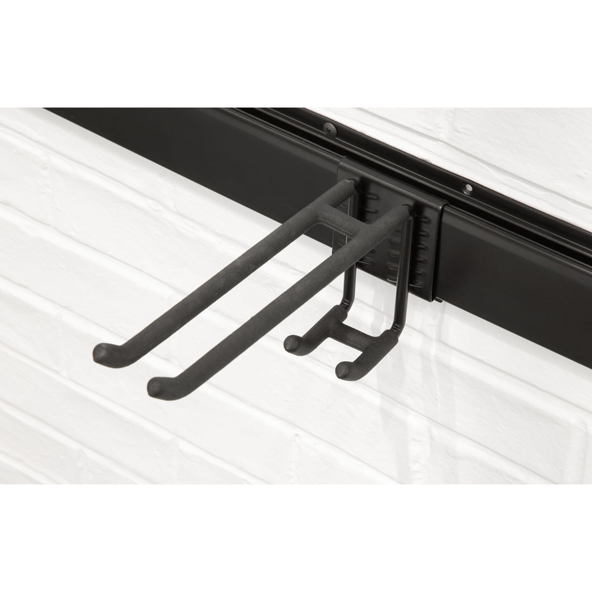 Dual Utility Storage Hook