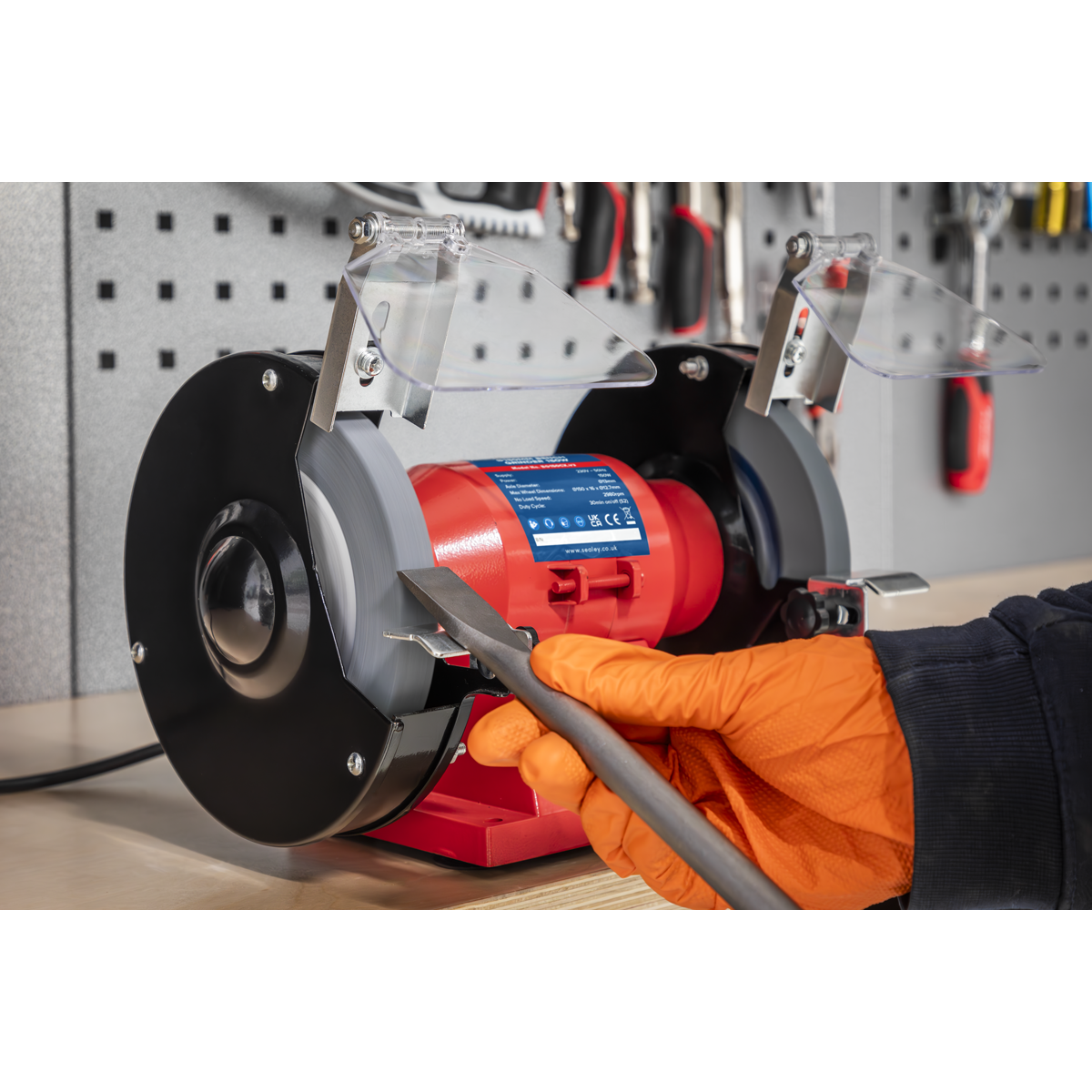 150mm Bench Grinder 150W/230V