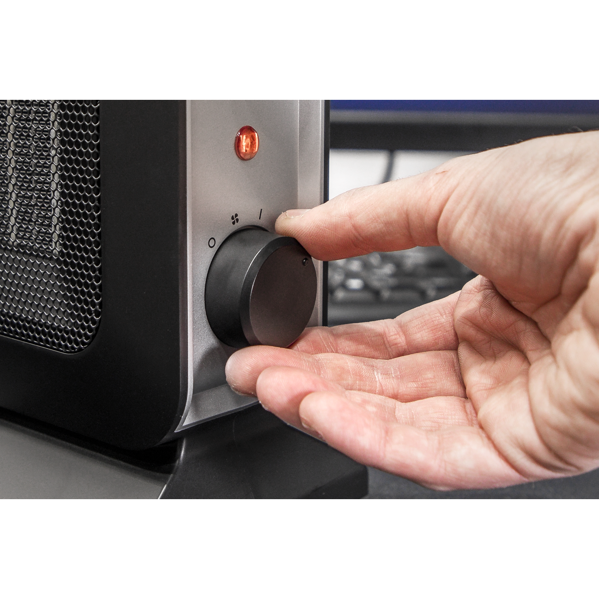Ceramic Fan Heater with 2 Heat Settings 1400W/230V