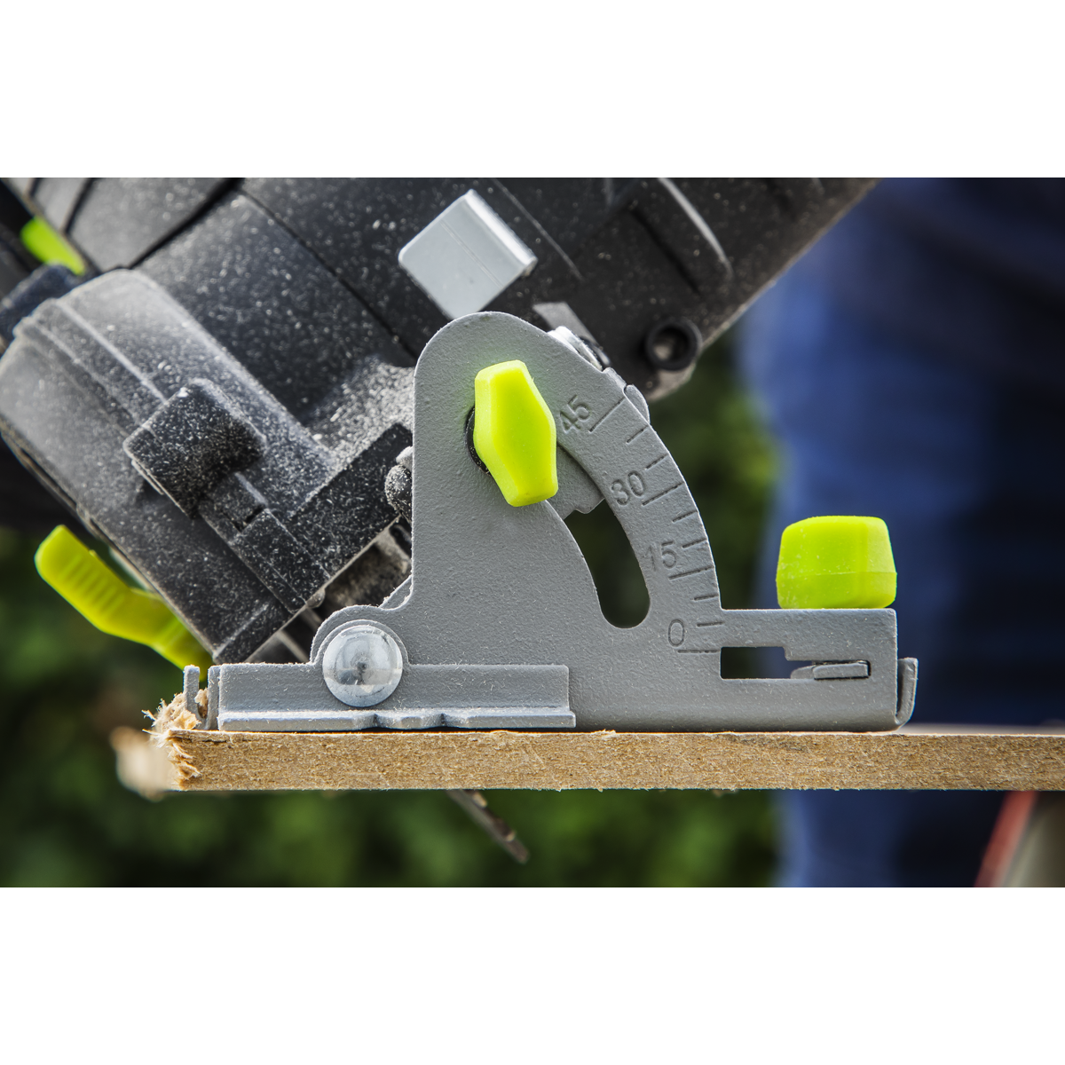 SV10.8 Series 85mm Cordless Circular Saw Kit 10.8V 2Ah