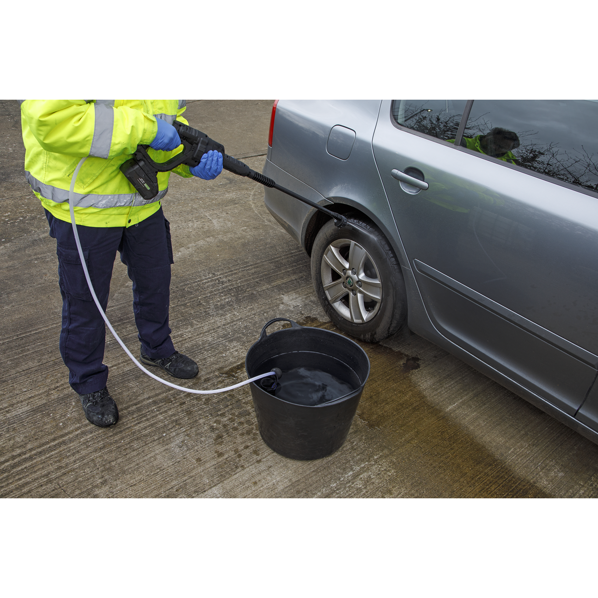 SV20 Series Cordless Pressure Washer Kit 20V 2Ah