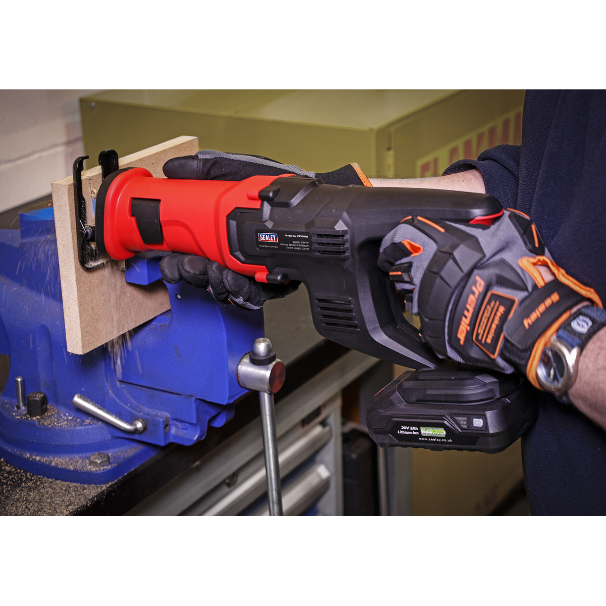 SV20 Series Cordless Reciprocating Saw 20V - Body Only