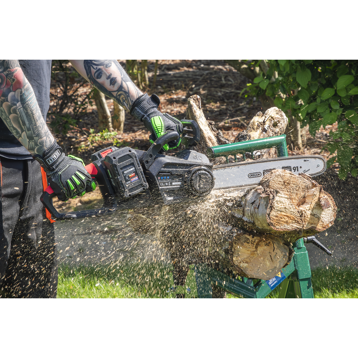 SV20 Series 35cm Chainsaw 40V - Body Only