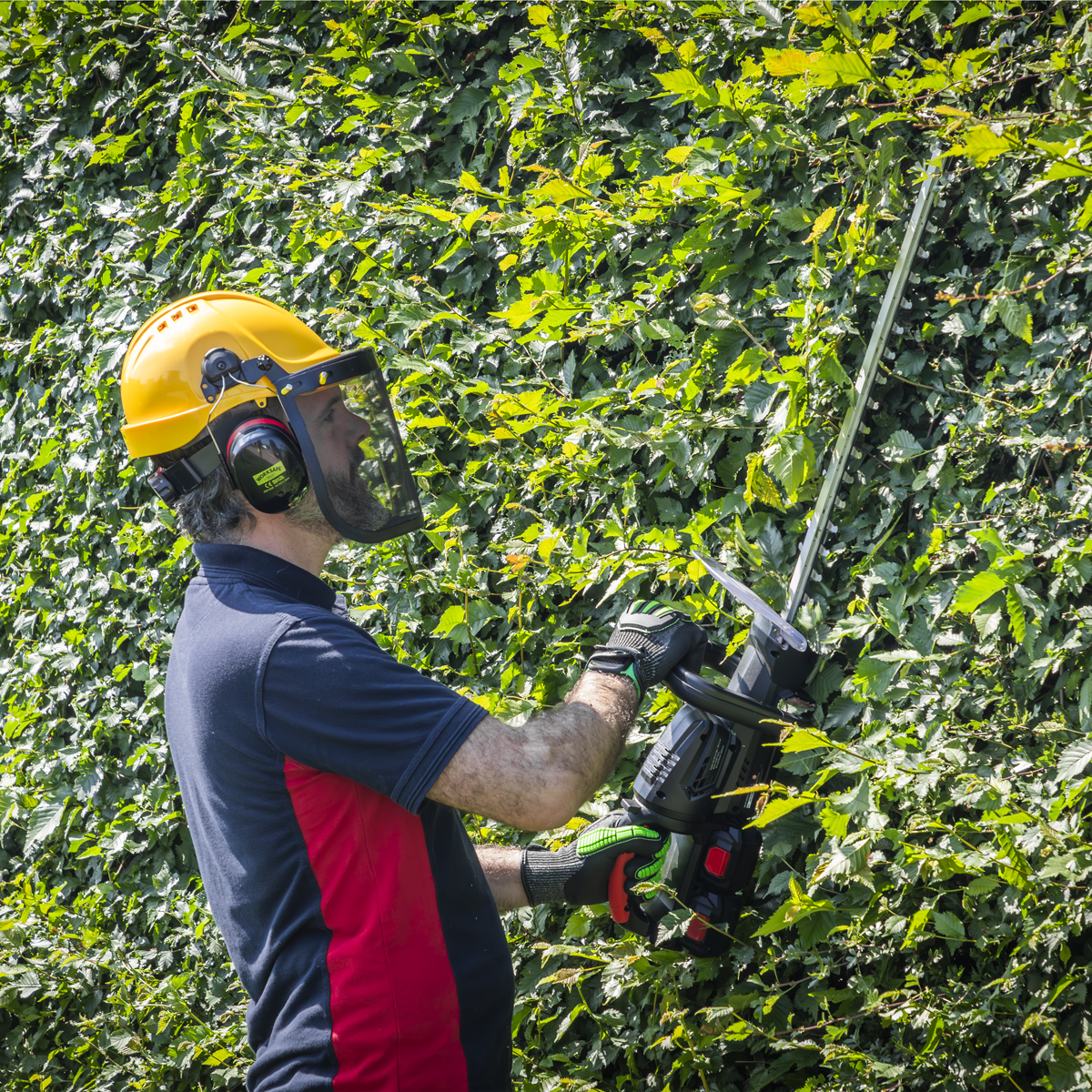 SV20 Series 52cm Hedge Trimmer 40V - Body Only