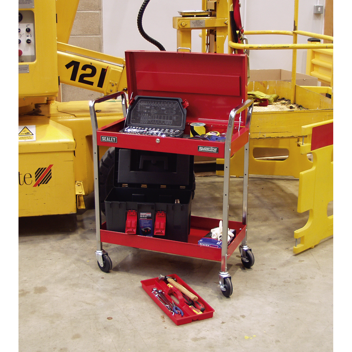 Superline PRO® Heavy-Duty Trolley with Lockable Top 2-Level
