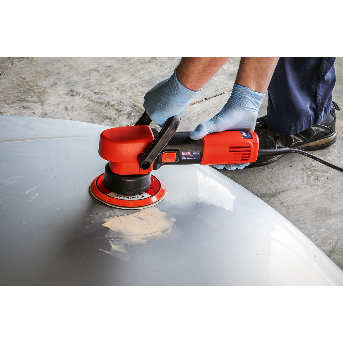 150mm Variable Speed Dual Action Sander 710W