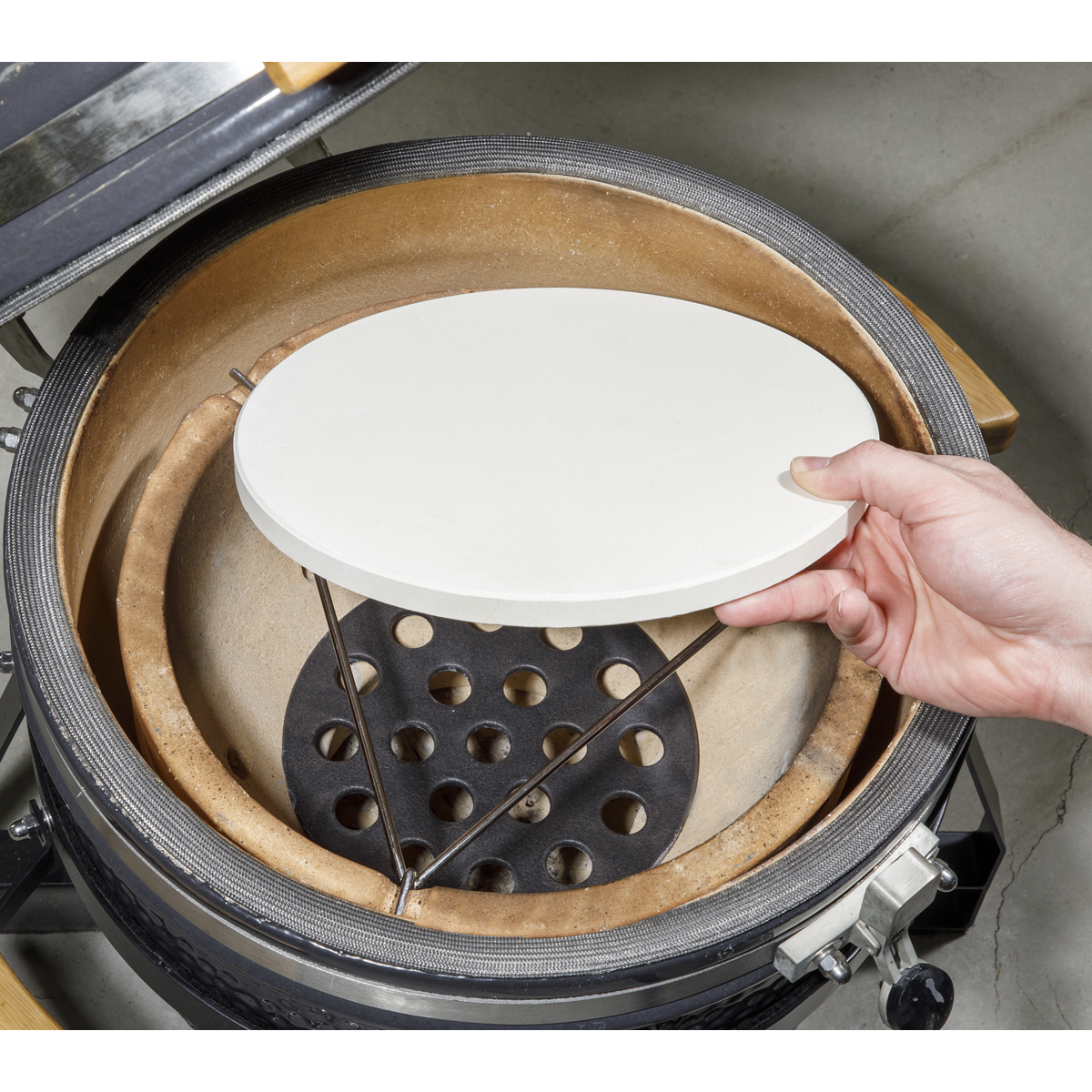 Dellonda Heat Deflector Support for Kamado BBQs