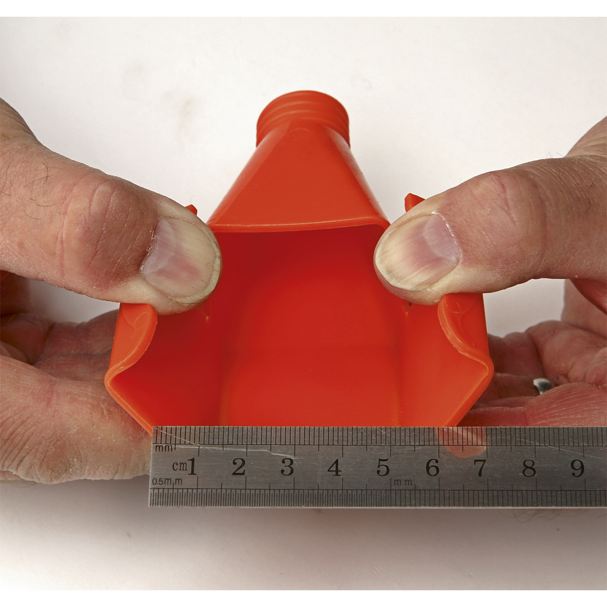 Clip-On Funnel with Spout