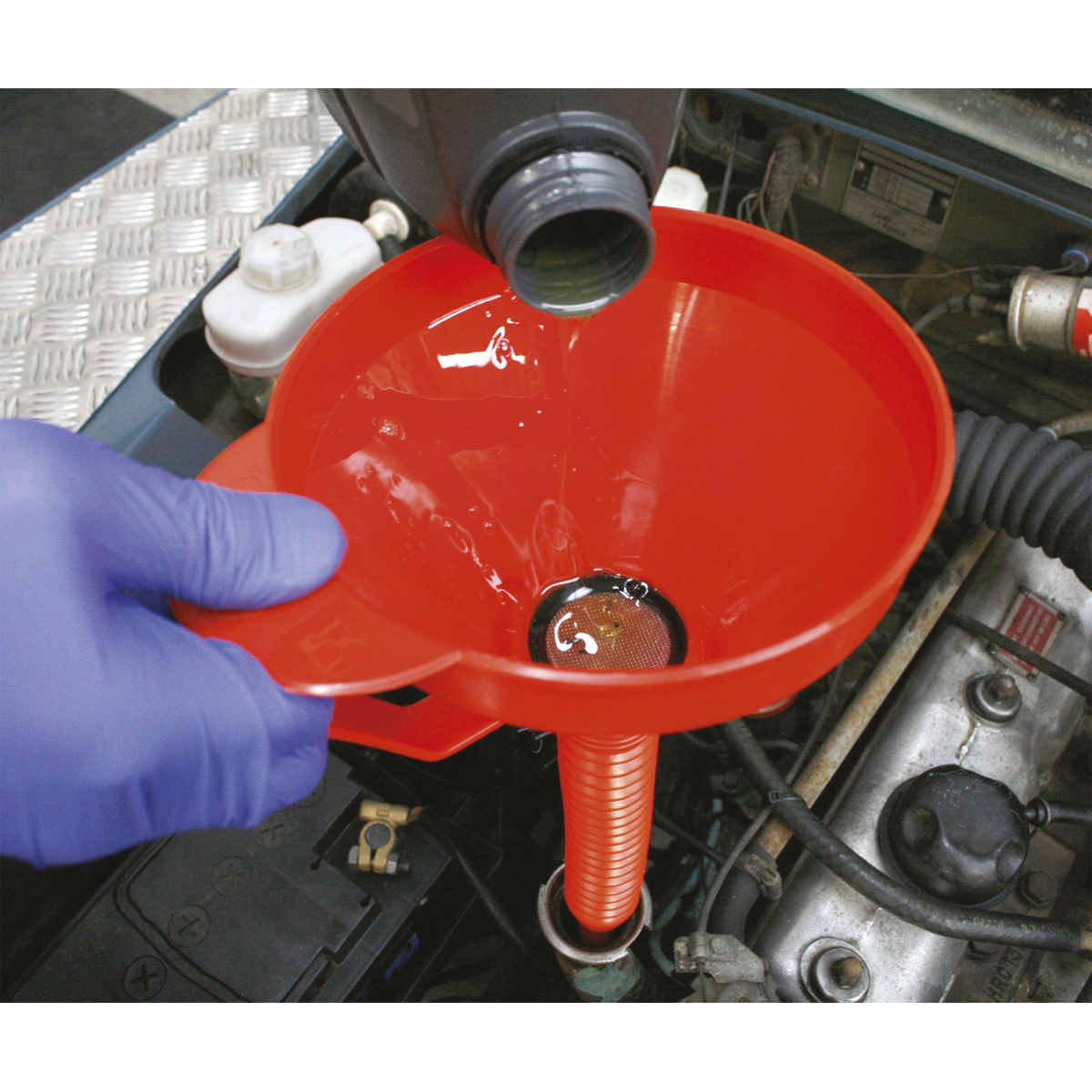 Flexible Spout Funnel with Filter 160mm - Medium