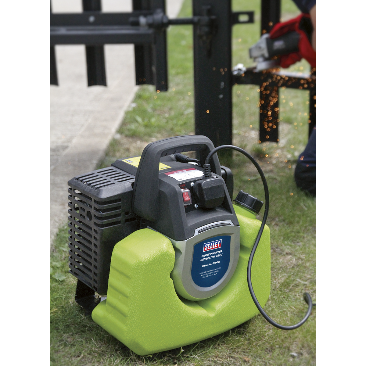 1000W Inverter Generator 2-Stroke Engine 230V