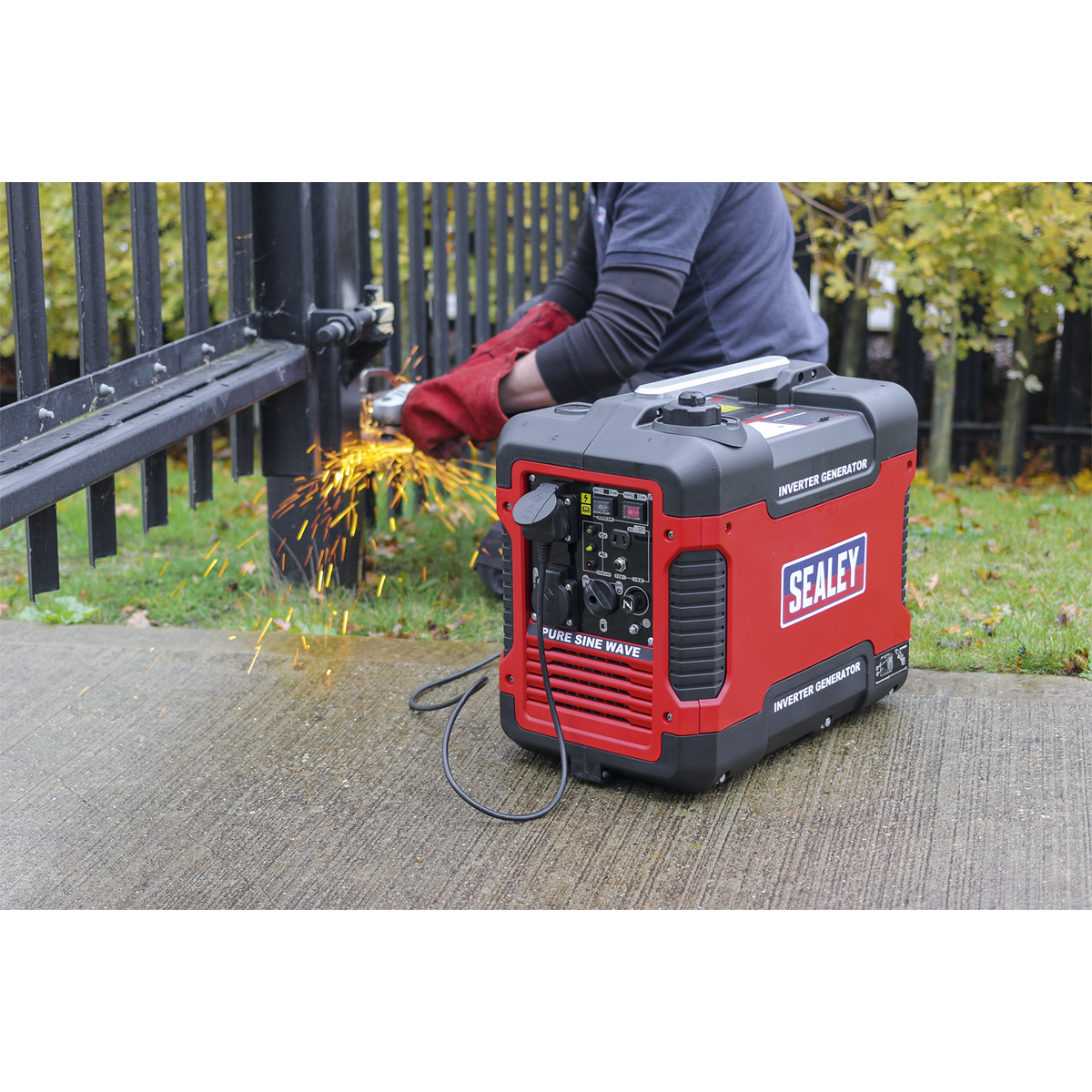 2000W Inverter Generator 4-Stroke Engine 230V