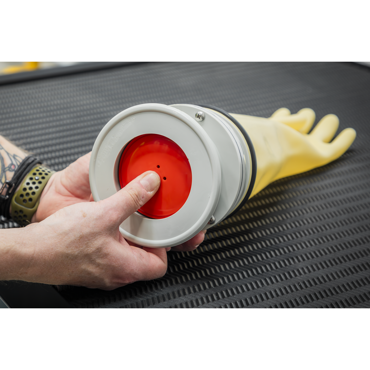 Pneumatic Glove Tester