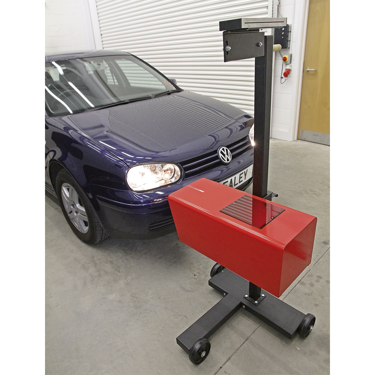 Compact Headlamp Beam Setter