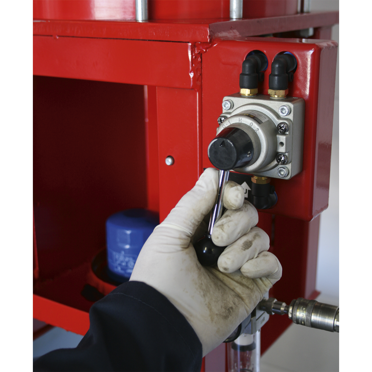 Pneumatic Oil Filter Crusher