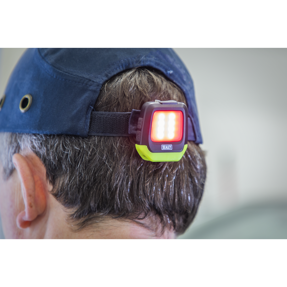 Rechargeable Clip Light with Auto-Sensor 2W & 1.5W SMD LED