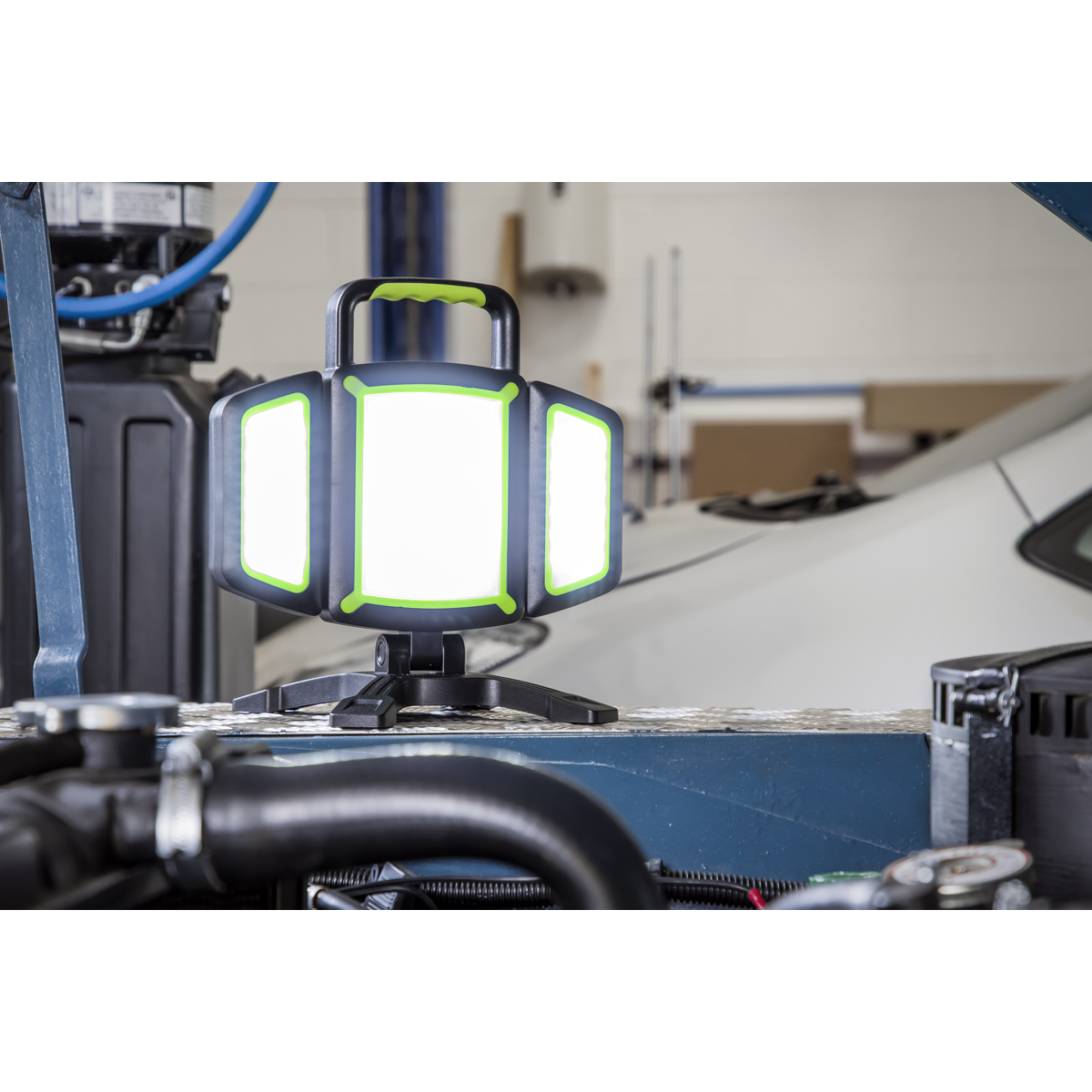 Rechargeable Flexible Floodlight 18W COB & 9W SMD LED
