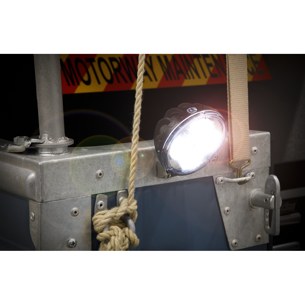 Mini Round Worklight with Mounting Bracket 12W SMD LED