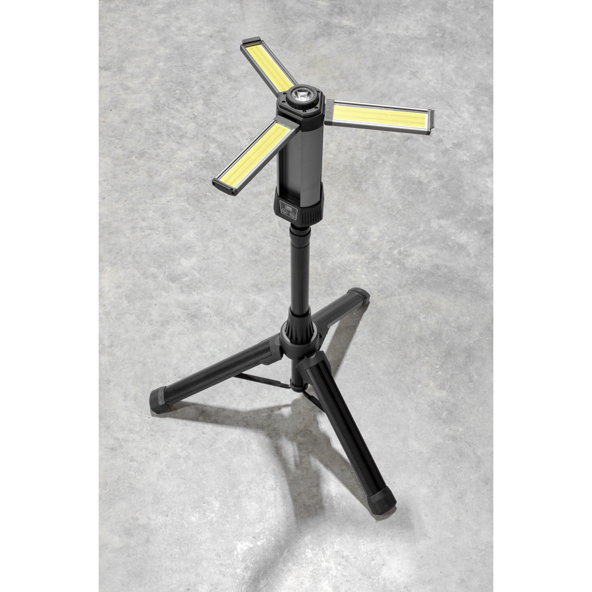 Rechargeable Flexible Floodlight with Tripod 24W COB LED & 5W SMD LED