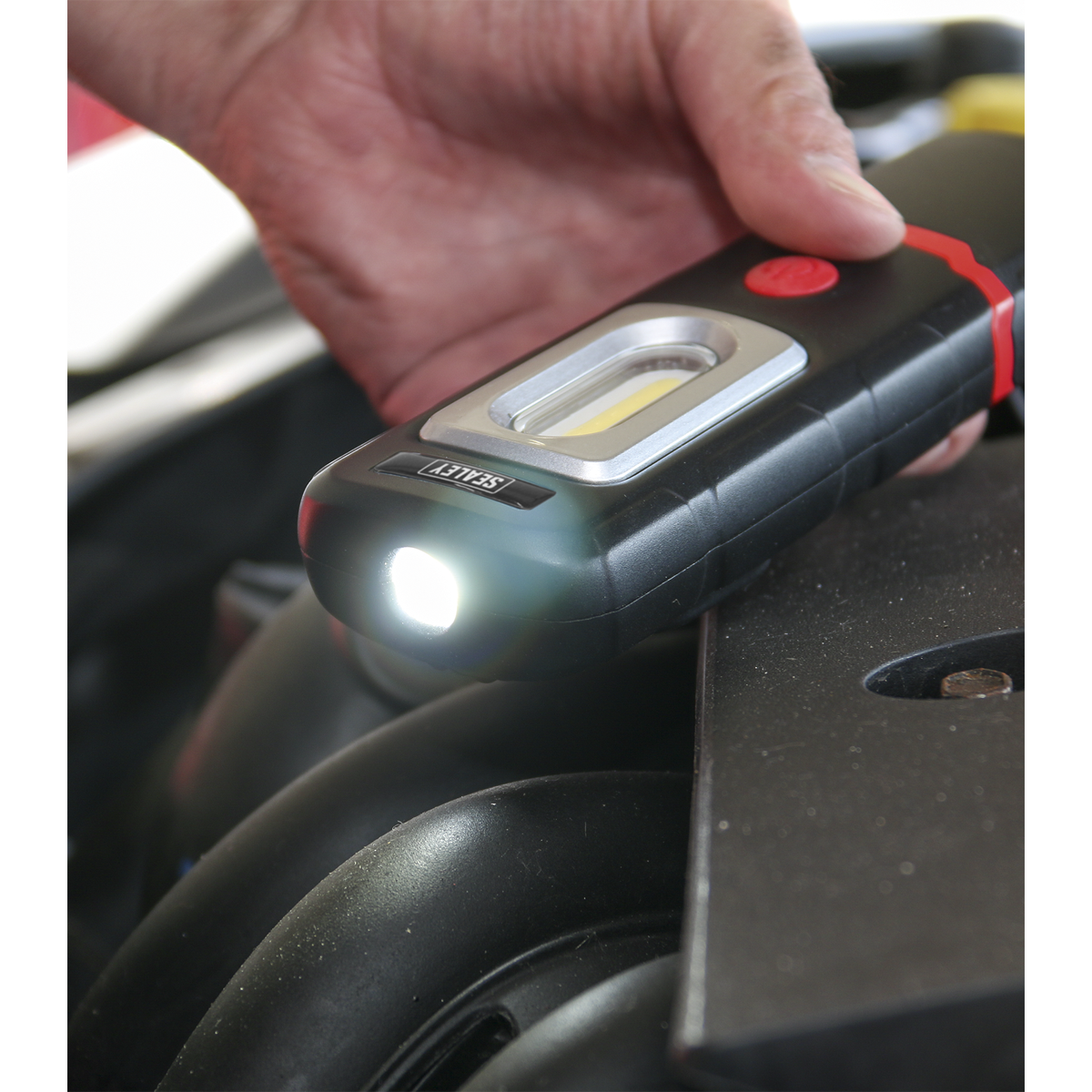 Rechargeable 360° Inspection Light 3W COB & 1W SMD LED - Black