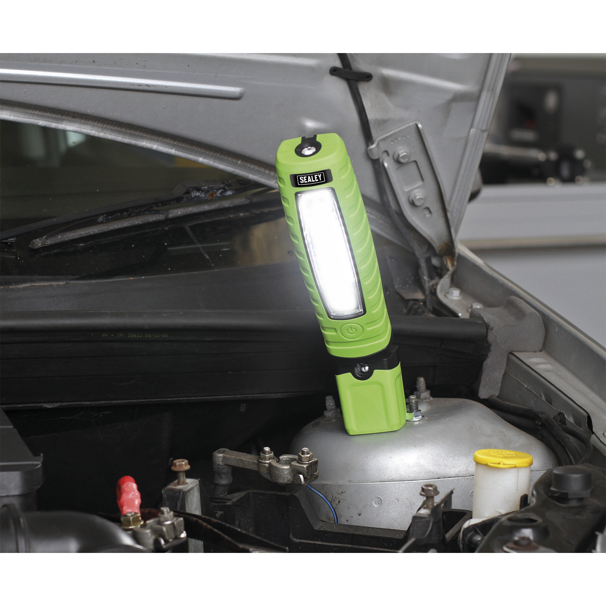 Rechargeable 360° Inspection Light 8W & 3W SMD LED - Green