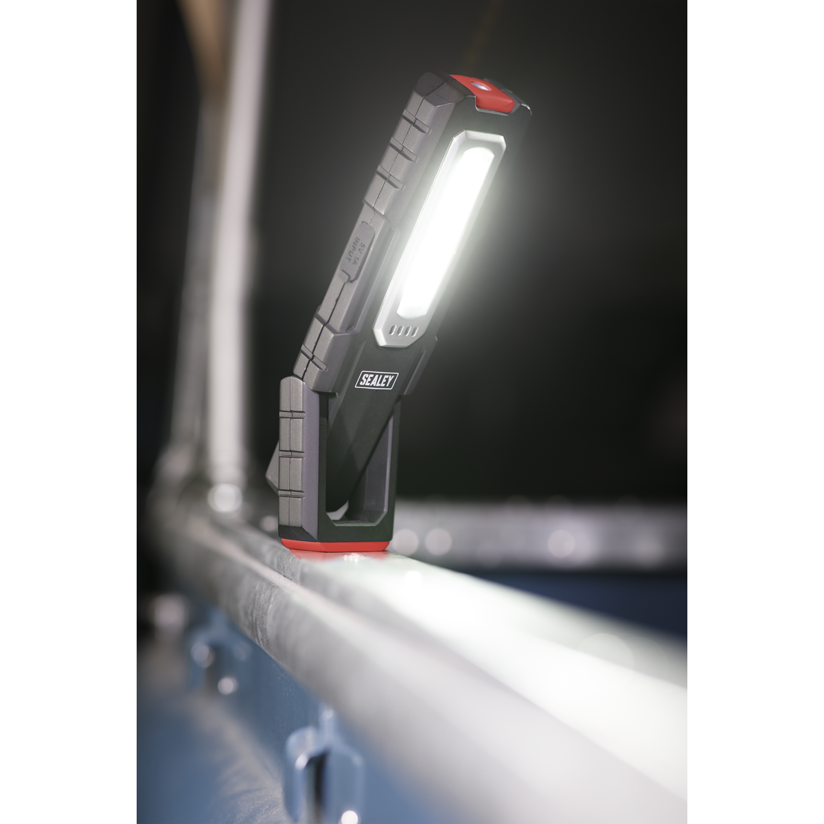 Wireless Rechargeable Inspection Light 5W COB & 1W SMD LED