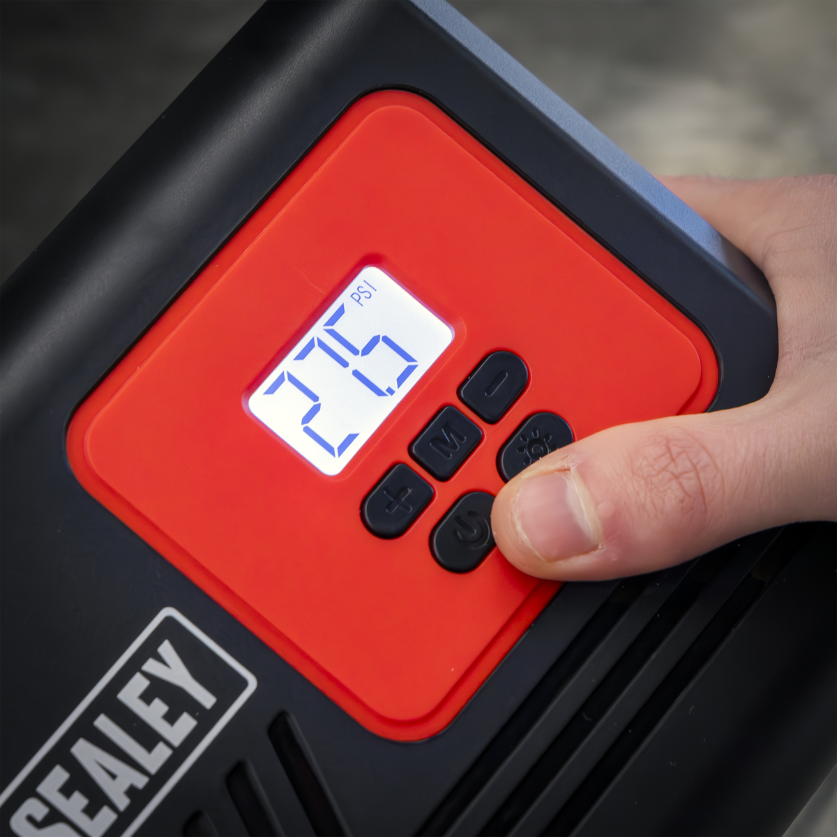 Tyre Inflator with Worklight 12V